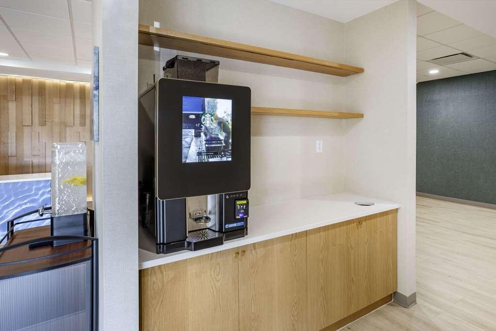 Comfort Inn & Suites Newark Liberty International Airport Restaurant foto